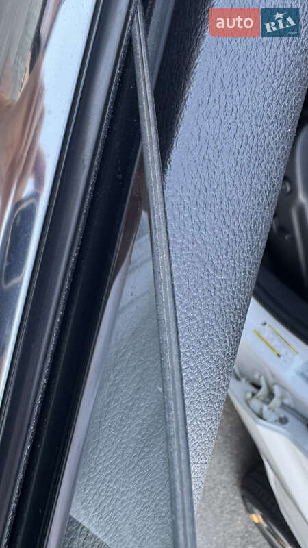 Внедорожник / Кроссовер Jeep Grand Cherokee 2016 в Киеве