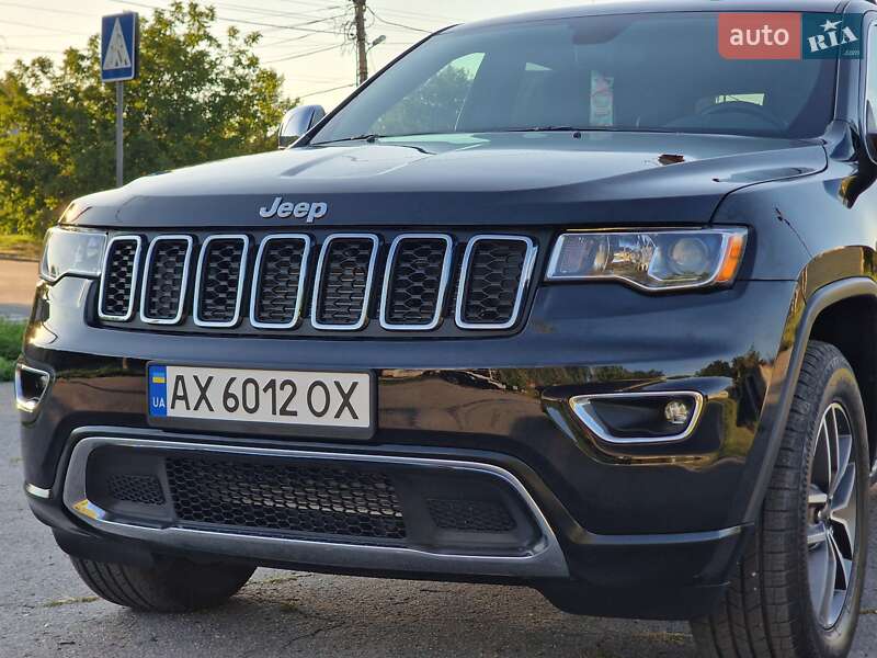 Внедорожник / Кроссовер Jeep Grand Cherokee 2022 в Харькове