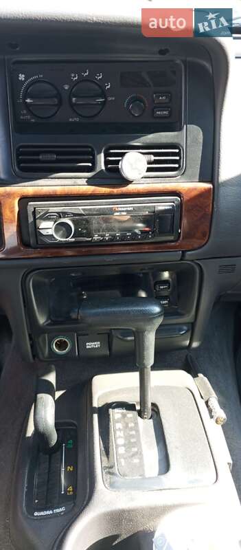 Позашляховик / Кросовер Jeep Grand Cherokee 1996 в Харкові