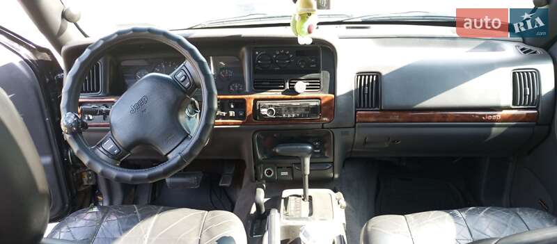 Позашляховик / Кросовер Jeep Grand Cherokee 1996 в Харкові