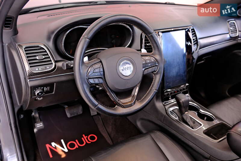 Внедорожник / Кроссовер Jeep Grand Cherokee 2017 в Одессе