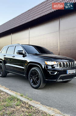 Внедорожник / Кроссовер Jeep Grand Cherokee 2017 в Киеве
