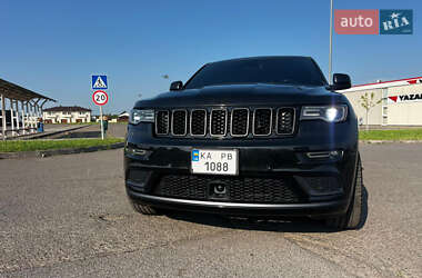 Внедорожник / Кроссовер Jeep Grand Cherokee 2015 в Ужгороде