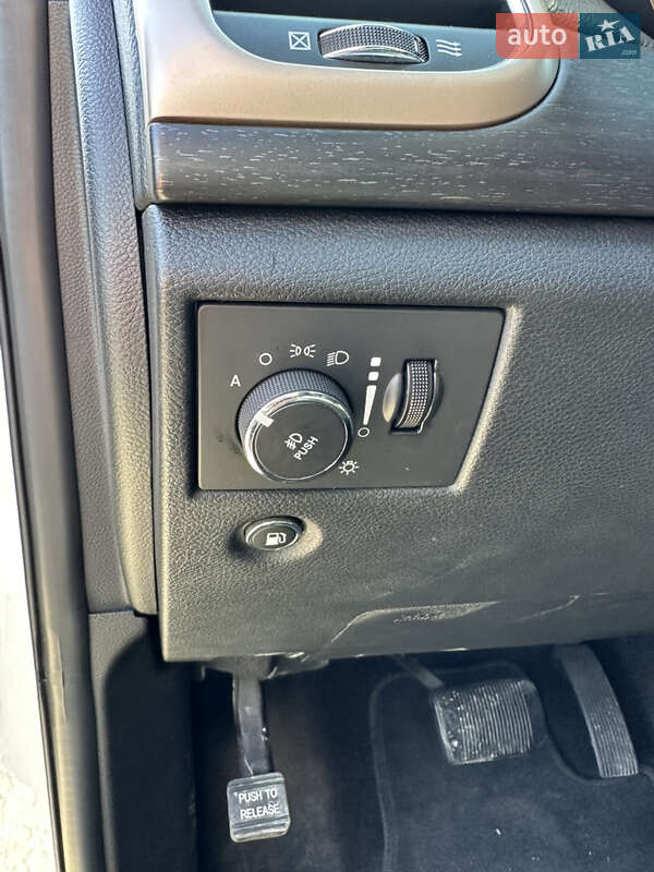 Позашляховик / Кросовер Jeep Grand Cherokee 2015 в Івано-Франківську фото 19 Позашляховик / Кросовер Jeep Grand Cherokee 2015 в Івано-Франківську