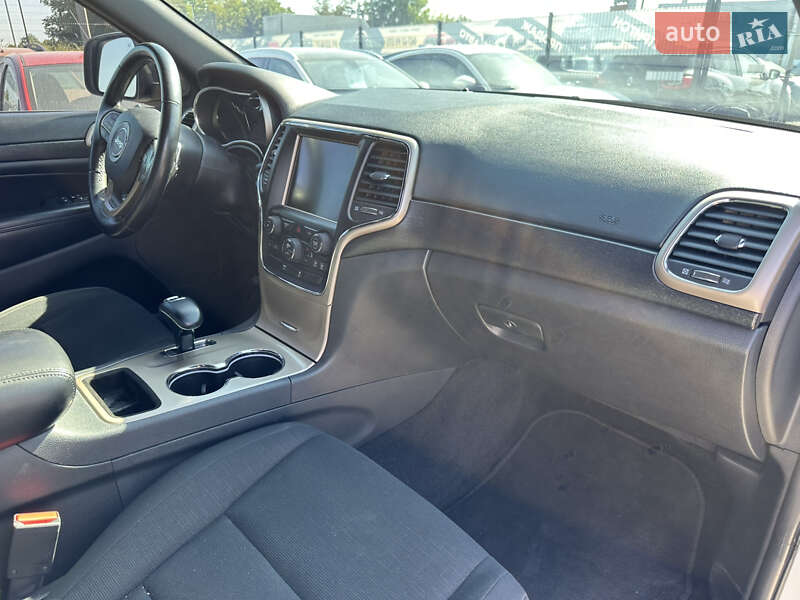 Позашляховик / Кросовер Jeep Grand Cherokee 2015 в Івано-Франківську фото 28 Позашляховик / Кросовер Jeep Grand Cherokee 2015 в Івано-Франківську