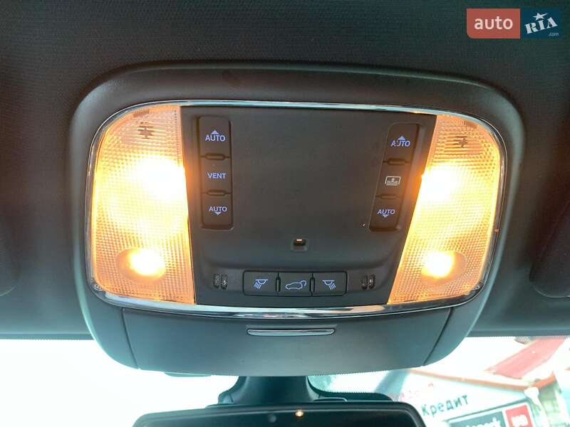 Внедорожник / Кроссовер Jeep Grand Cherokee 2016 в Виннице