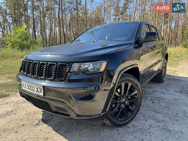 Внедорожник / Кроссовер Jeep Grand Cherokee 2018 в Харькове