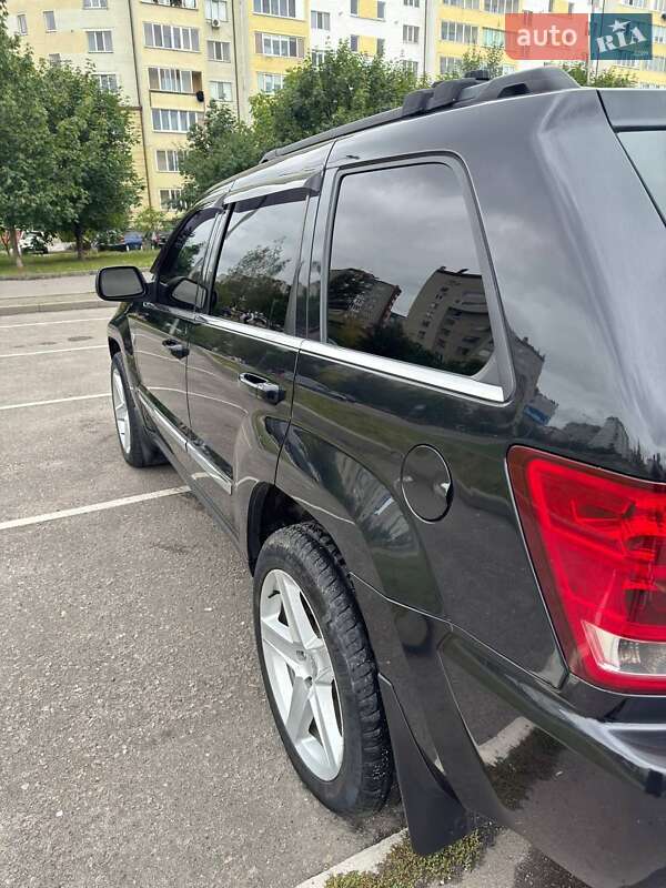 Внедорожник / Кроссовер Jeep Grand Cherokee 2004 в Ивано-Франковске