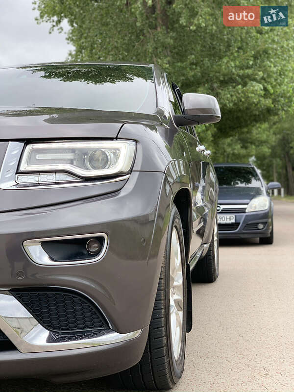 Позашляховик / Кросовер Jeep Grand Cherokee 2015 в Коростені фото 8 Позашляховик / Кросовер Jeep Grand Cherokee 2015 в Коростені