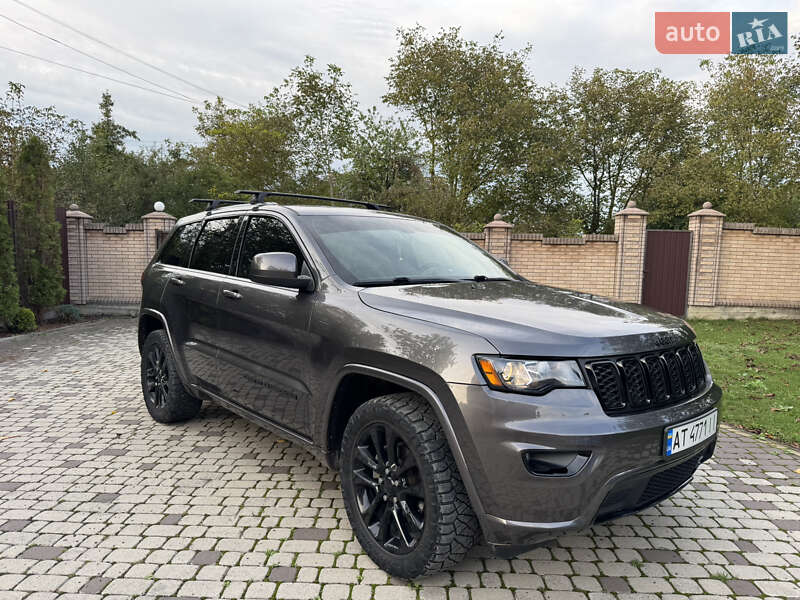 Позашляховик / Кросовер Jeep Grand Cherokee 2020 в Коломиї