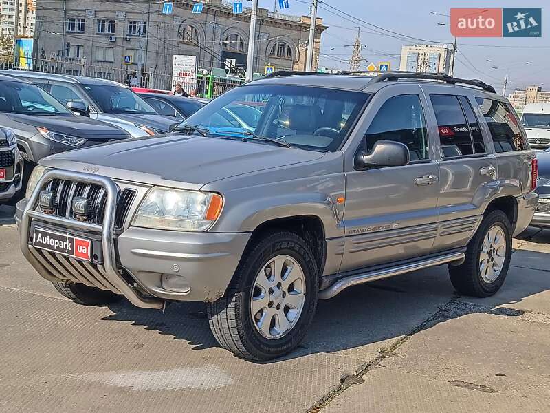 Внедорожник / Кроссовер Jeep Grand Cherokee 2001 в Харькове