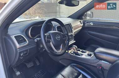 Внедорожник / Кроссовер Jeep Grand Cherokee 2017 в 