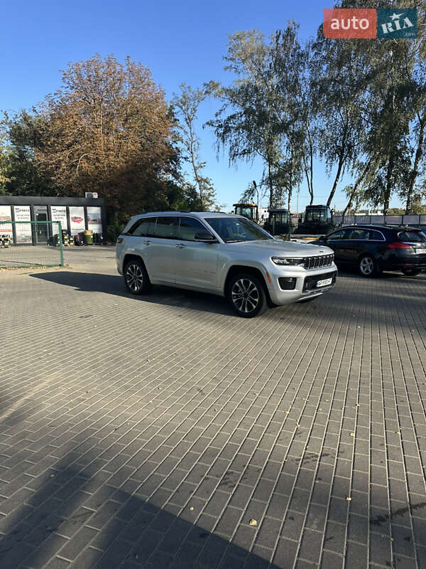 Внедорожник / Кроссовер Jeep Grand Cherokee 2022 в Полтаве