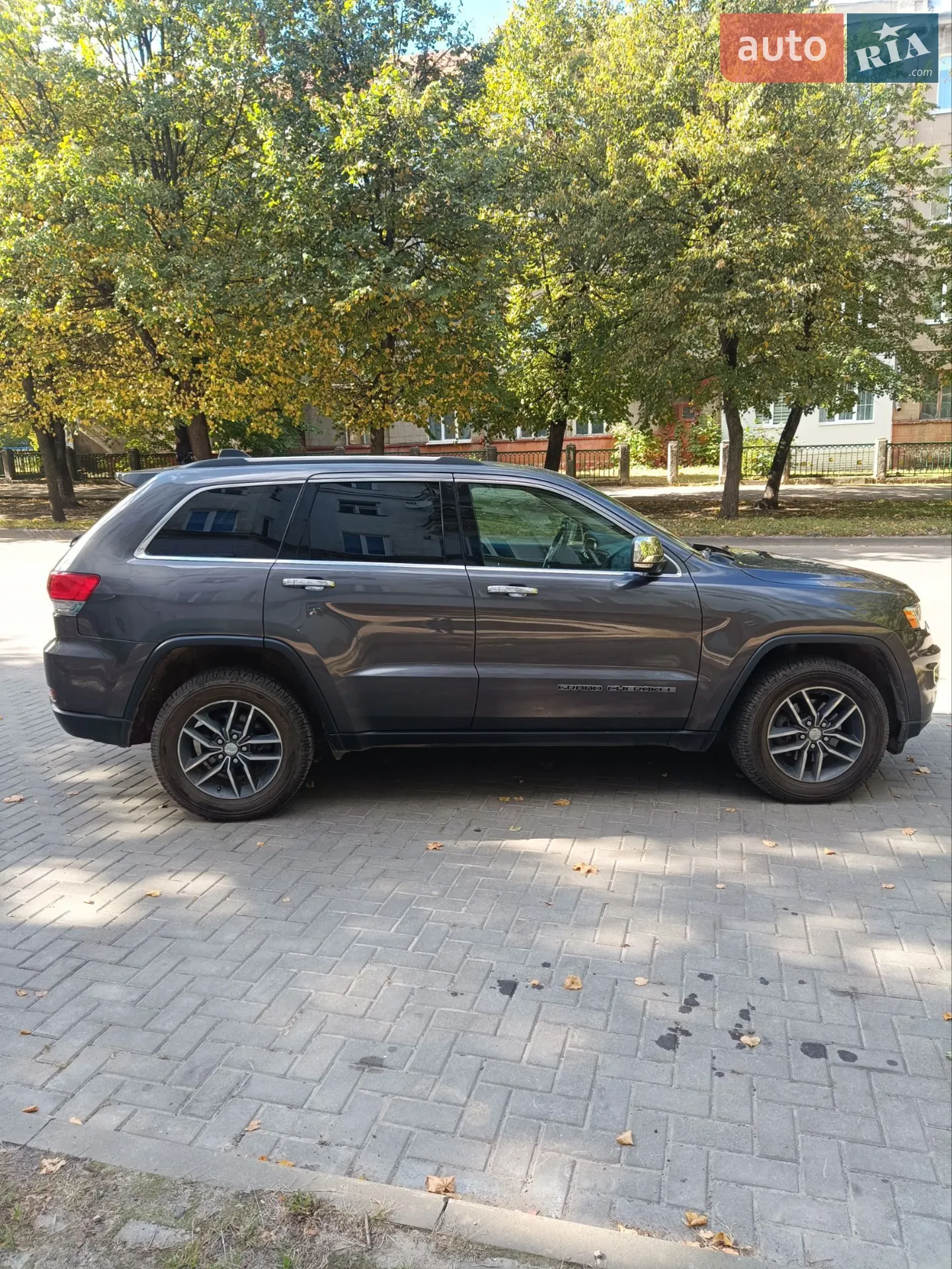 2018 Jeep Grand Cherokee - мініатюра 9
