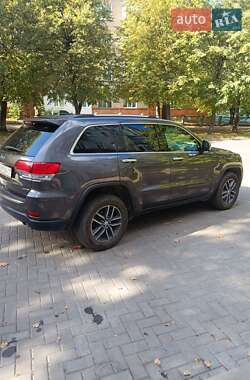 Позашляховик / Кросовер Jeep Grand Cherokee 2018 в 