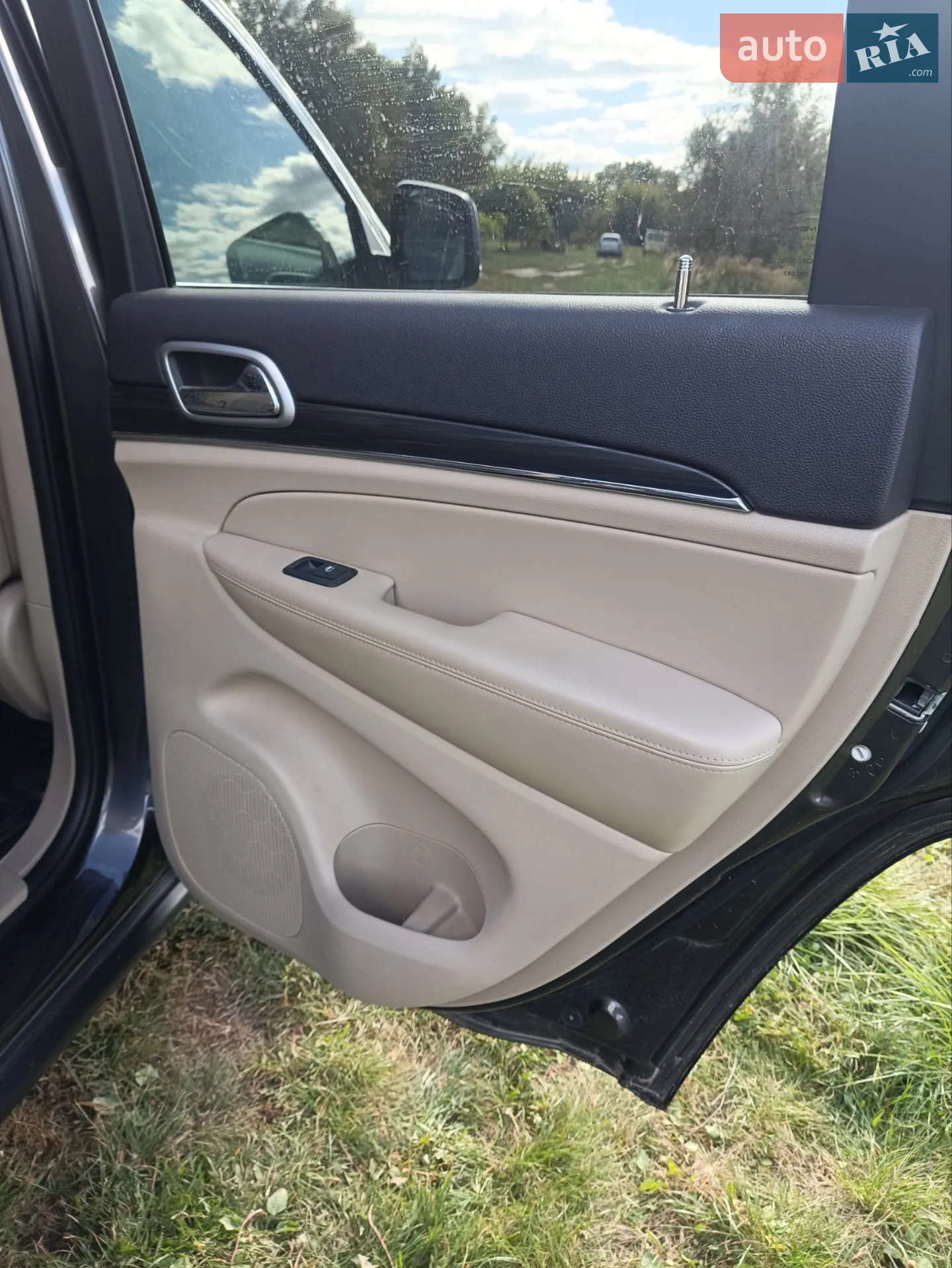 2018 Jeep Grand Cherokee - мініатюра 12