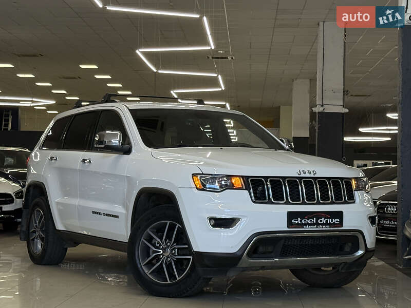 Jeep Grand Cherokee 2016