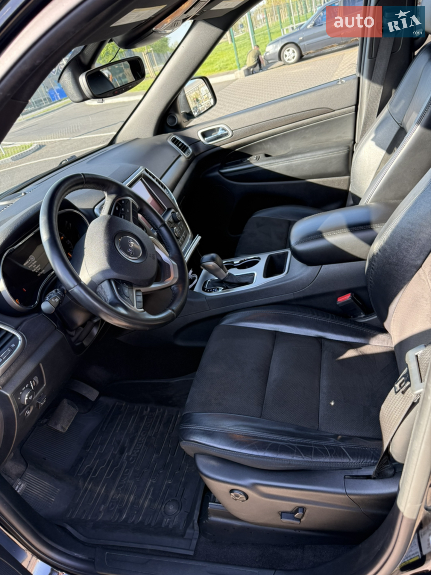 2018 Jeep Grand Cherokee - мініатюра 17