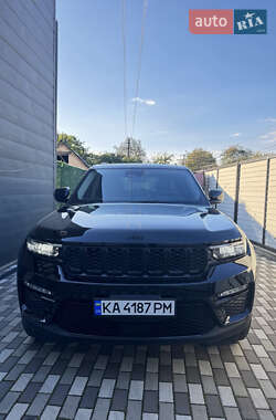 Внедорожник / Кроссовер Jeep Grand Cherokee 2022 в Киеве