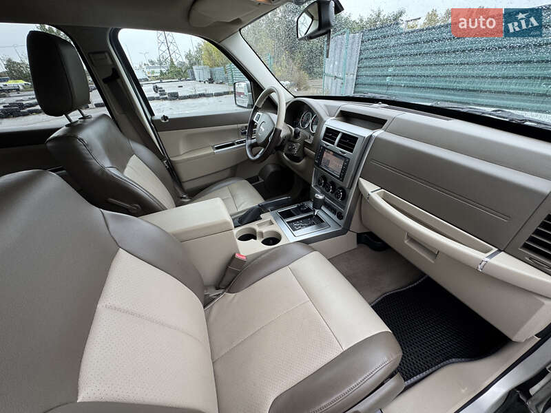 Внедорожник / Кроссовер Jeep Grand Cherokee 2008 в Киеве