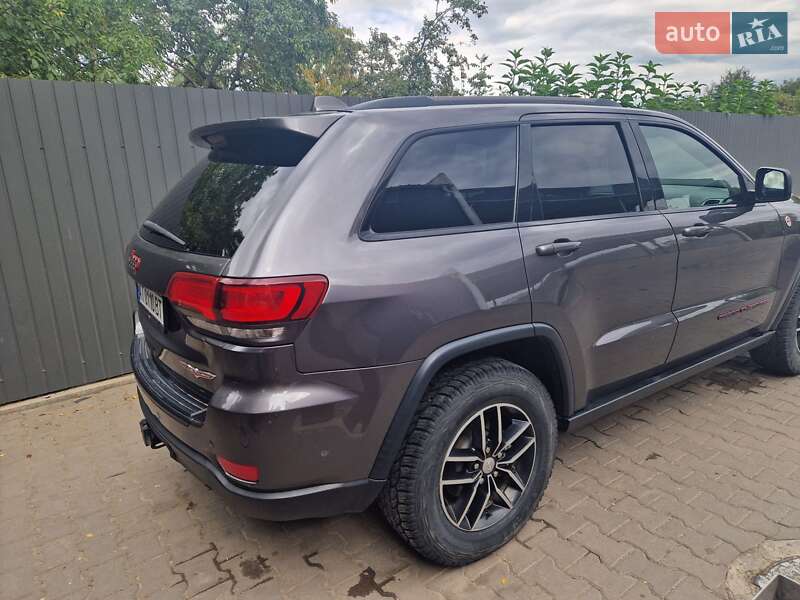 Внедорожник / Кроссовер Jeep Grand Cherokee 2016 в Ивано-Франковске фото 6 Внедорожник / Кроссовер Jeep Grand Cherokee 2016 в Ивано-Франковске