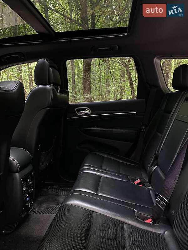 Внедорожник / Кроссовер Jeep Grand Cherokee 2015 в Белой Церкви