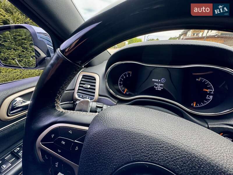 Внедорожник / Кроссовер Jeep Grand Cherokee 2014 в Киеве