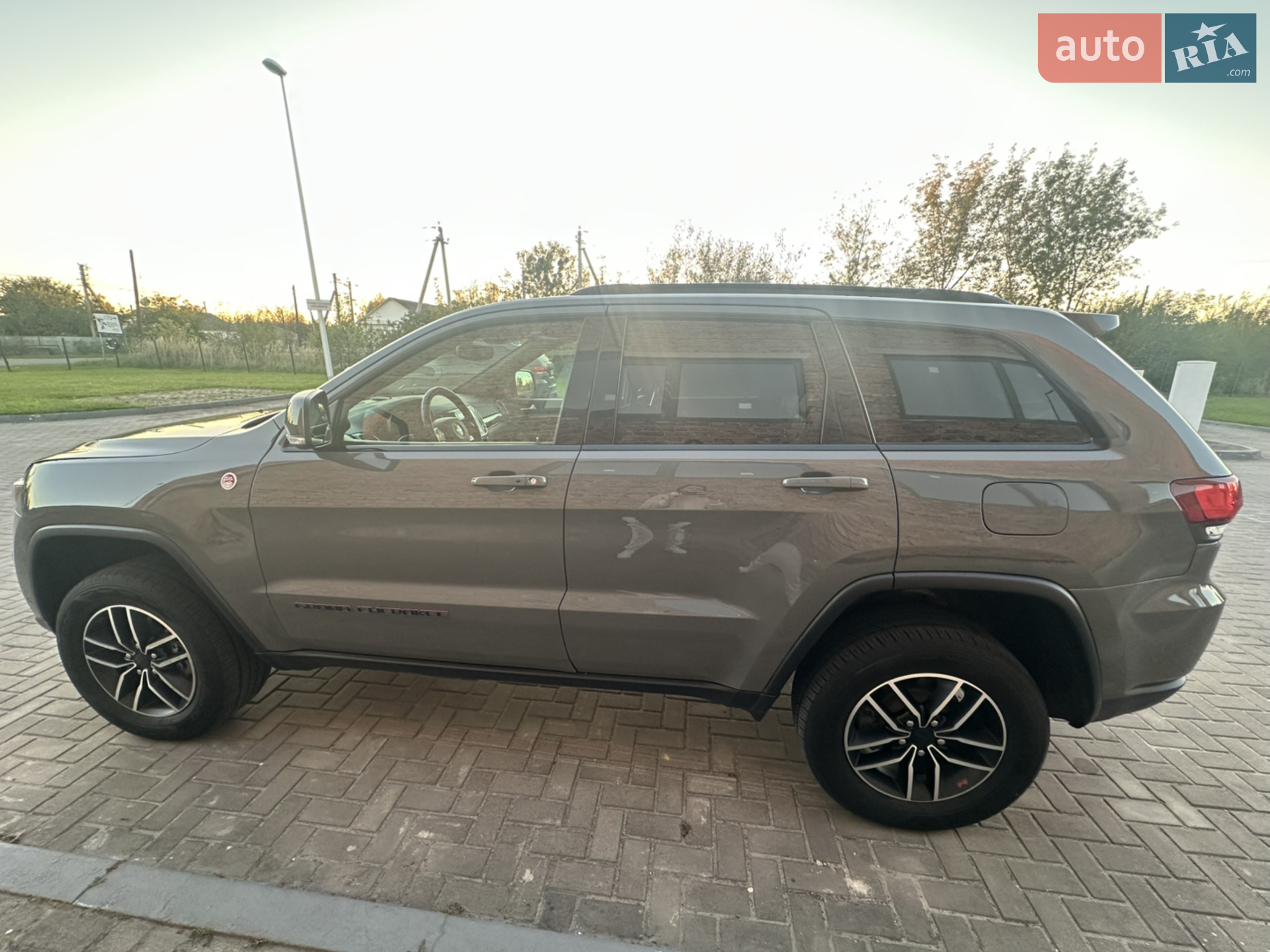 2019 Jeep Grand Cherokee - мініатюра 5