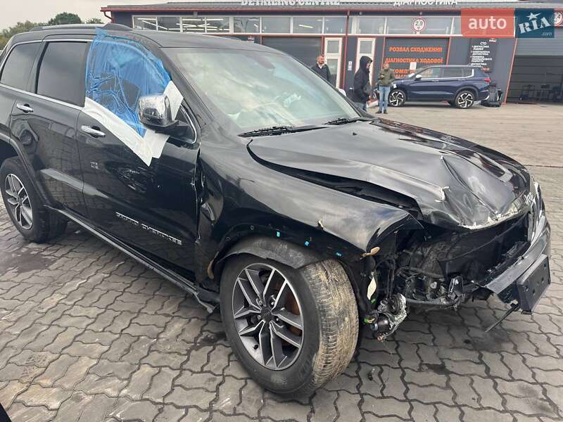 Внедорожник / Кроссовер Jeep Grand Cherokee 2020 в Львове