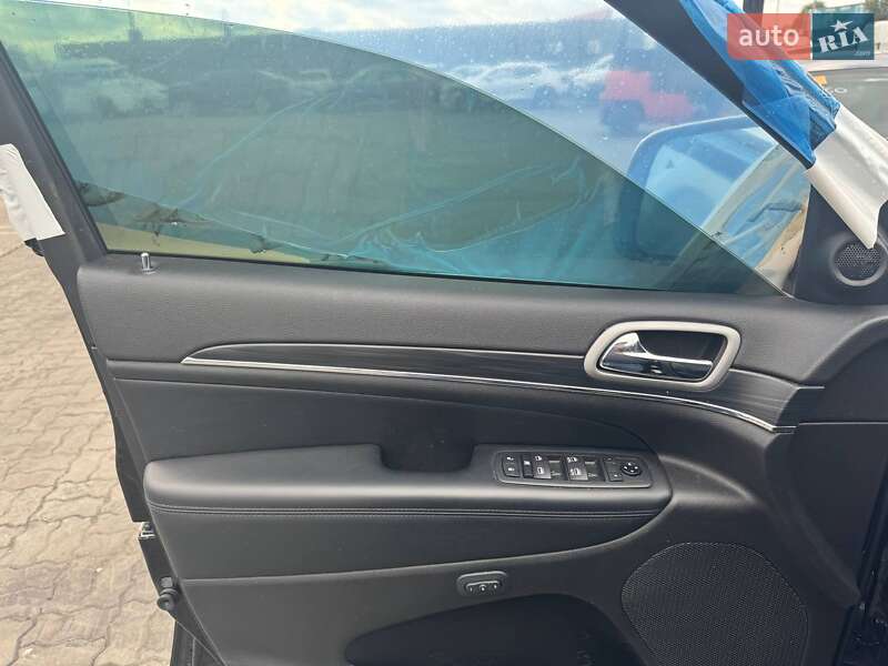 Внедорожник / Кроссовер Jeep Grand Cherokee 2020 в Львове