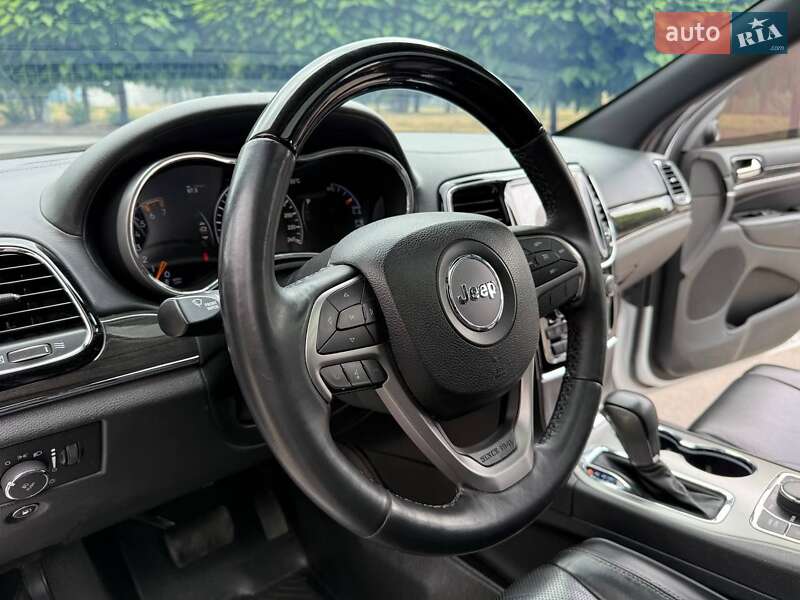 Внедорожник / Кроссовер Jeep Grand Cherokee 2018 в Днепре