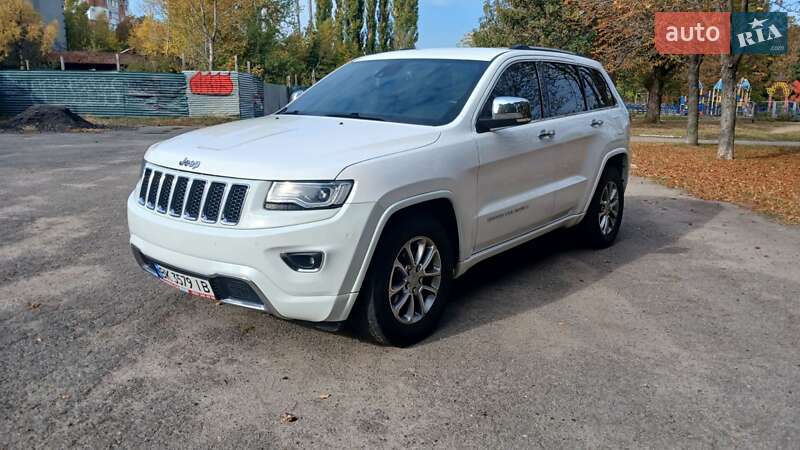 Внедорожник / Кроссовер Jeep Grand Cherokee 2015 в Полтаве
