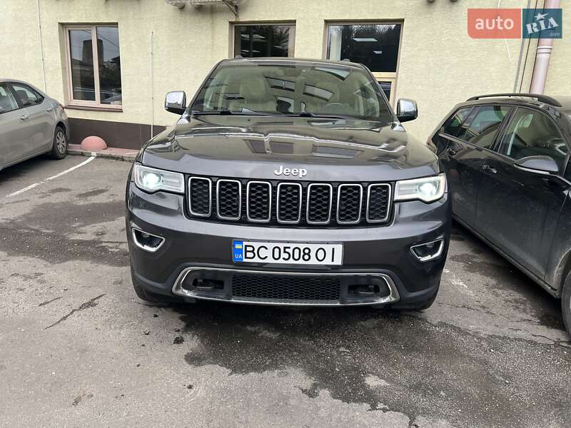 Внедорожник / Кроссовер Jeep Grand Cherokee 2016 в Тернополе