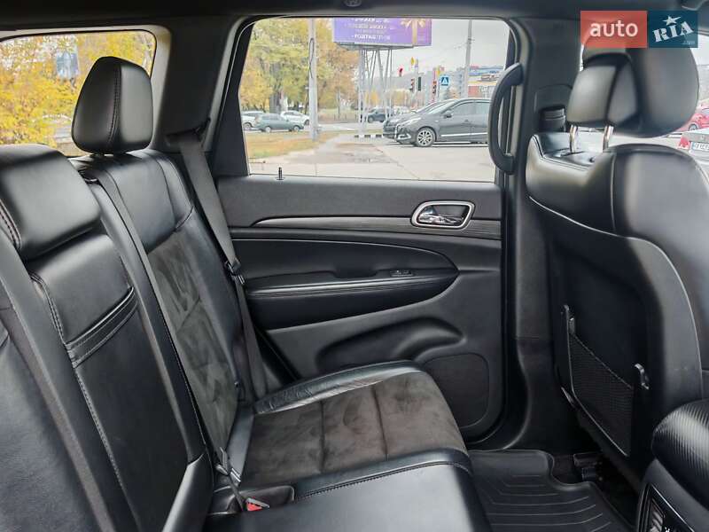 Внедорожник / Кроссовер Jeep Grand Cherokee 2018 в Харькове