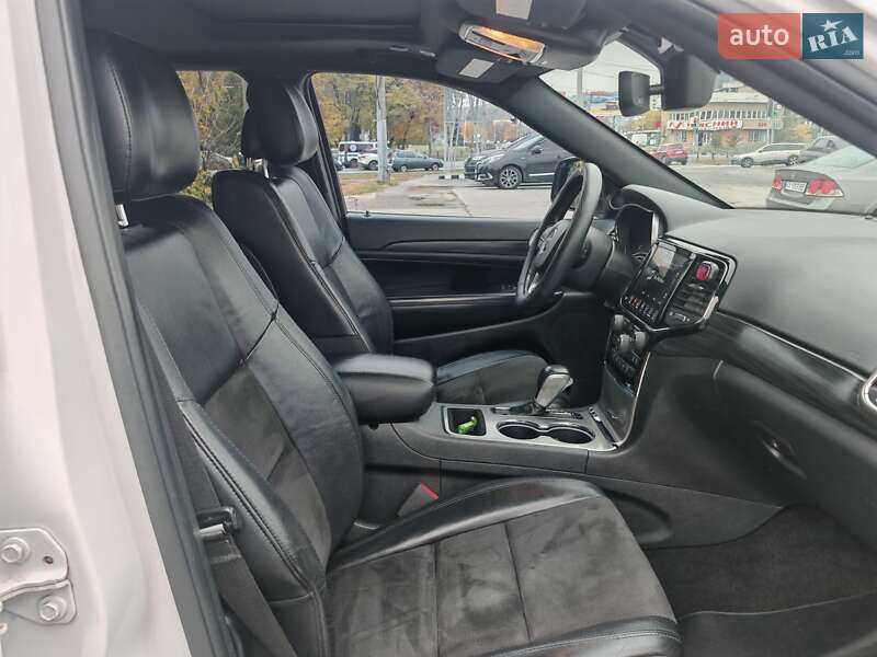 Внедорожник / Кроссовер Jeep Grand Cherokee 2018 в Харькове