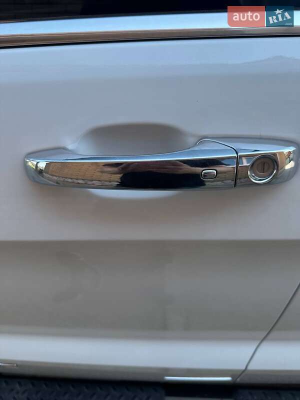 Внедорожник / Кроссовер Jeep Grand Cherokee 2013 в Звягеле фото 2 Внедорожник / Кроссовер Jeep Grand Cherokee 2013 в Звягеле