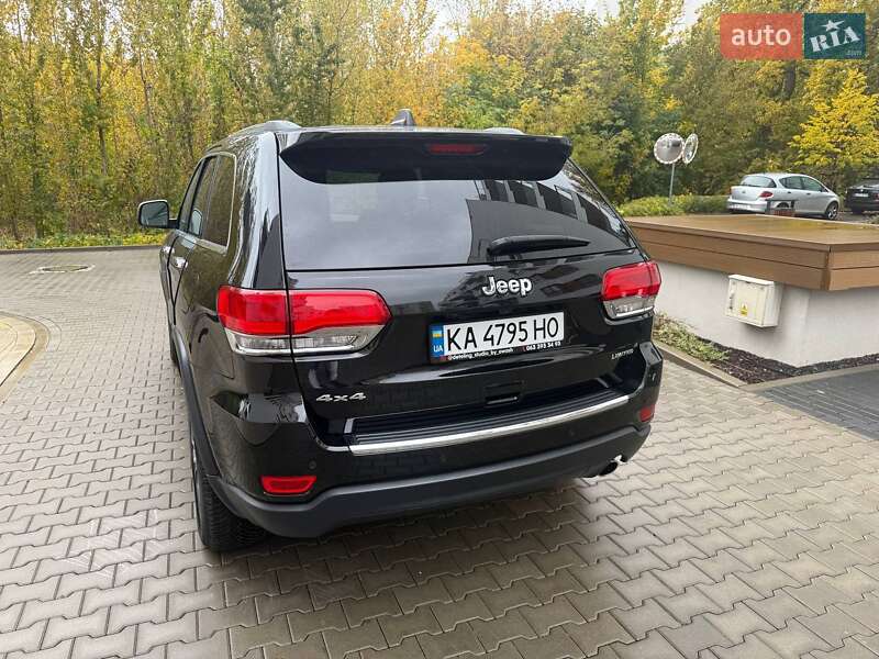 Внедорожник / Кроссовер Jeep Grand Cherokee 2017 в Виннице