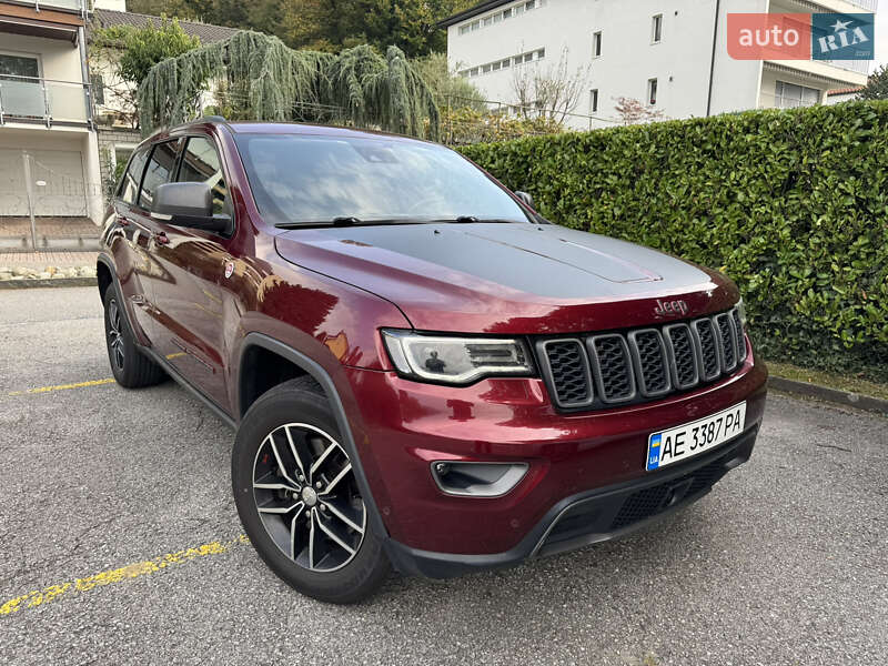 Позашляховик / Кросовер Jeep Grand Cherokee 2016 в Києві фото 13 Позашляховик / Кросовер Jeep Grand Cherokee 2016 в Києві