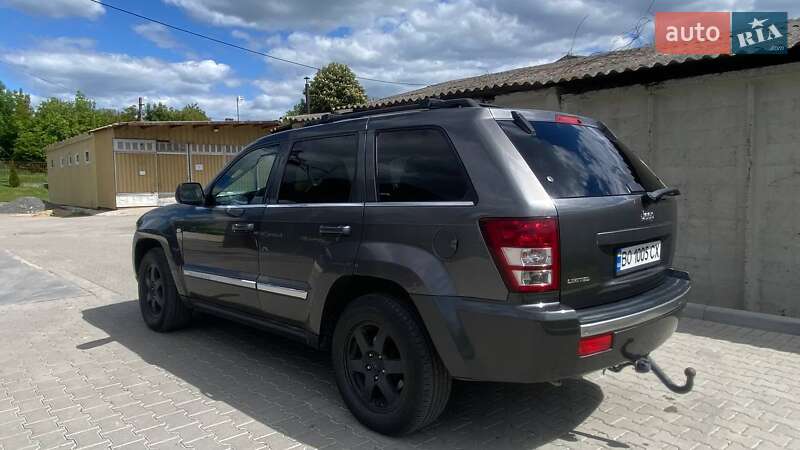 Внедорожник / Кроссовер Jeep Grand Cherokee 2005 в Шумске фото 8 Внедорожник / Кроссовер Jeep Grand Cherokee 2005 в Шумске