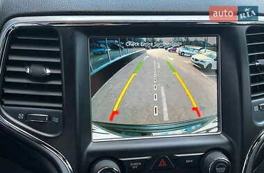 Позашляховик / Кросовер Jeep Grand Cherokee 2017 в  фото 13 Позашляховик / Кросовер Jeep Grand Cherokee 2017 в