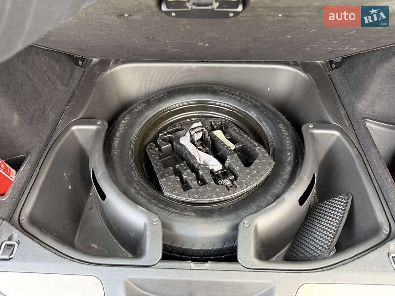 Позашляховик / Кросовер Jeep Grand Cherokee 2015 в Києві фото 25 Позашляховик / Кросовер Jeep Grand Cherokee 2015 в Києві