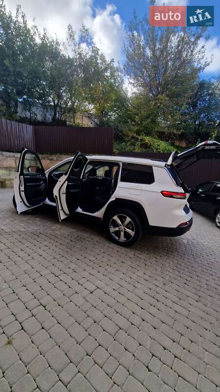 Внедорожник / Кроссовер Jeep Grand Cherokee 2022 в Виннице