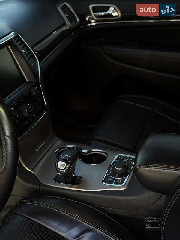Внедорожник / Кроссовер Jeep Grand Cherokee 2014 в Гайсине
