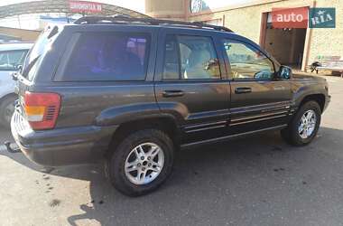 Внедорожник / Кроссовер Jeep Grand Cherokee 2000 в 