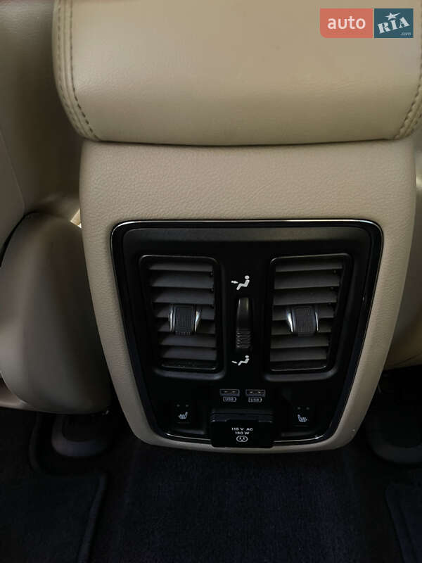 Внедорожник / Кроссовер Jeep Grand Cherokee 2015 в Одессе