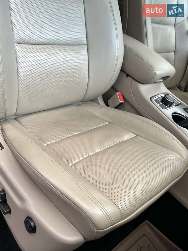 Внедорожник / Кроссовер Jeep Grand Cherokee 2021 в Одессе