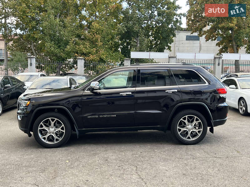 Внедорожник / Кроссовер Jeep Grand Cherokee 2021 в Одессе