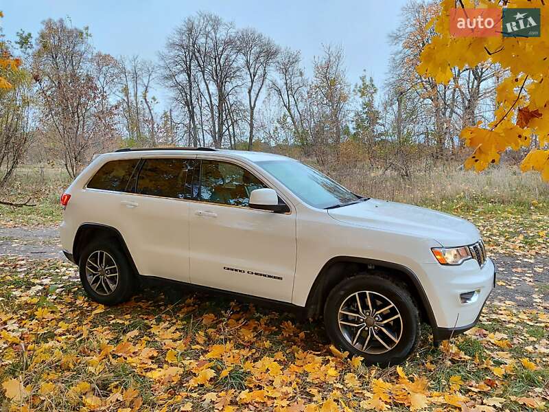 Внедорожник / Кроссовер Jeep Grand Cherokee 2019 в Виннице