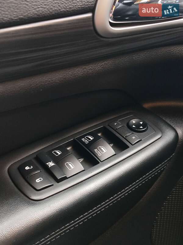 Внедорожник / Кроссовер Jeep Grand Cherokee 2019 в Виннице