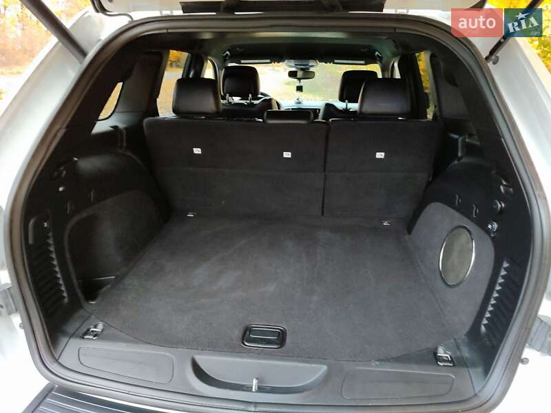 Внедорожник / Кроссовер Jeep Grand Cherokee 2019 в Виннице